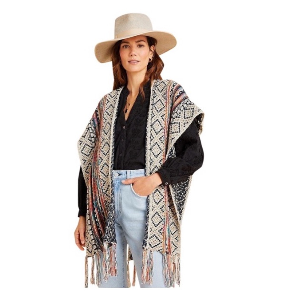Anthropologie Akemi Kin Fringed Poncho Southwestern Knitted Cardigan